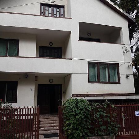 Enjoy Hostel Cluj-Napoca Exterior photo
