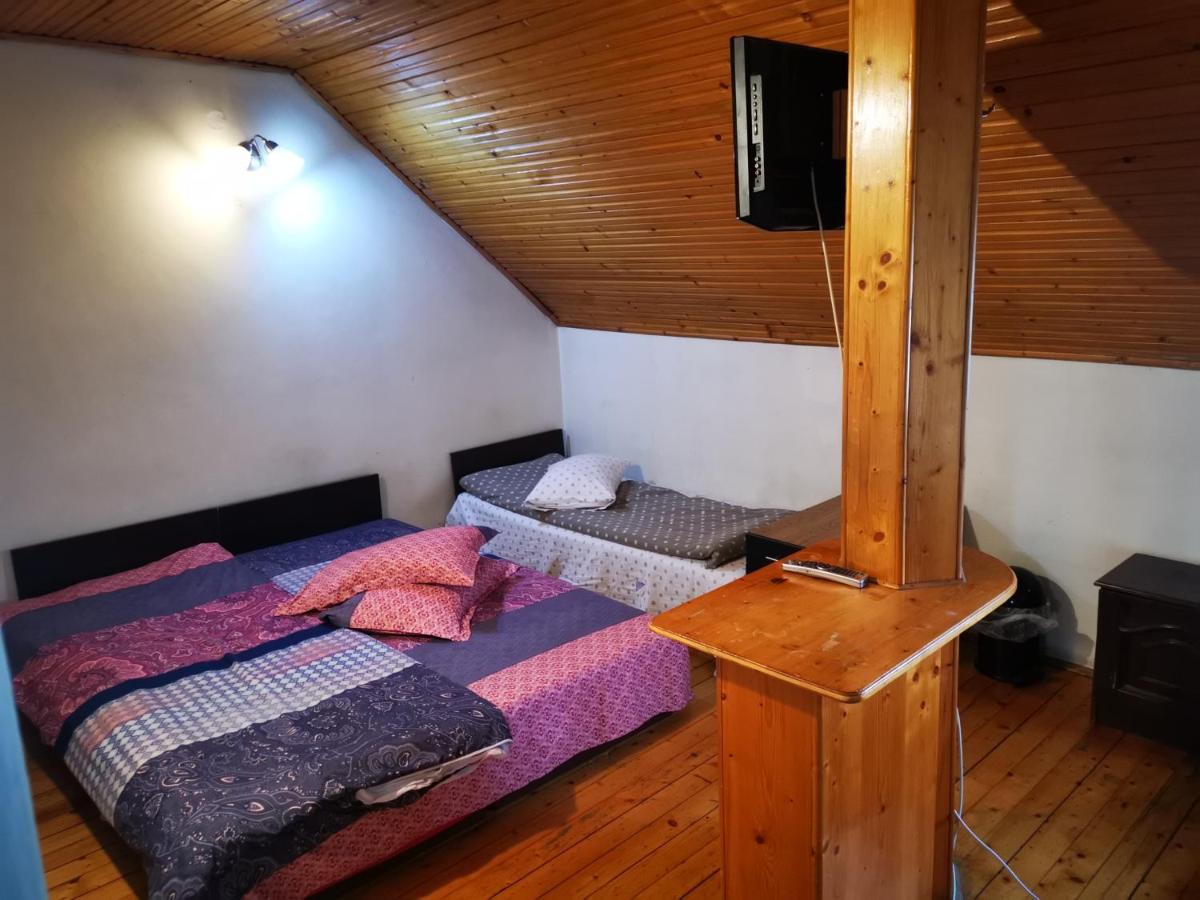Enjoy Hostel Cluj-Napoca Exterior photo