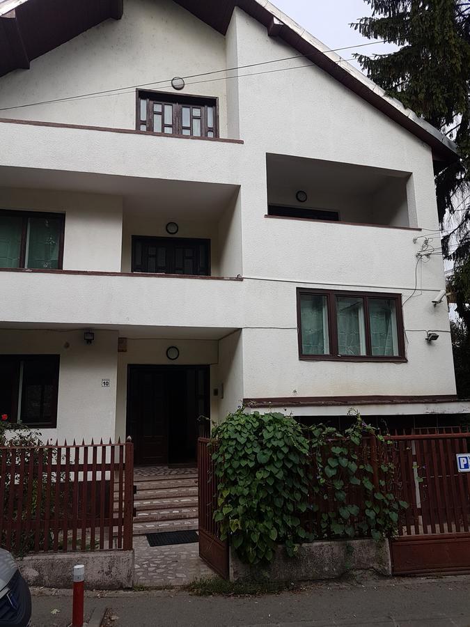 Enjoy Hostel Cluj-Napoca Exterior photo