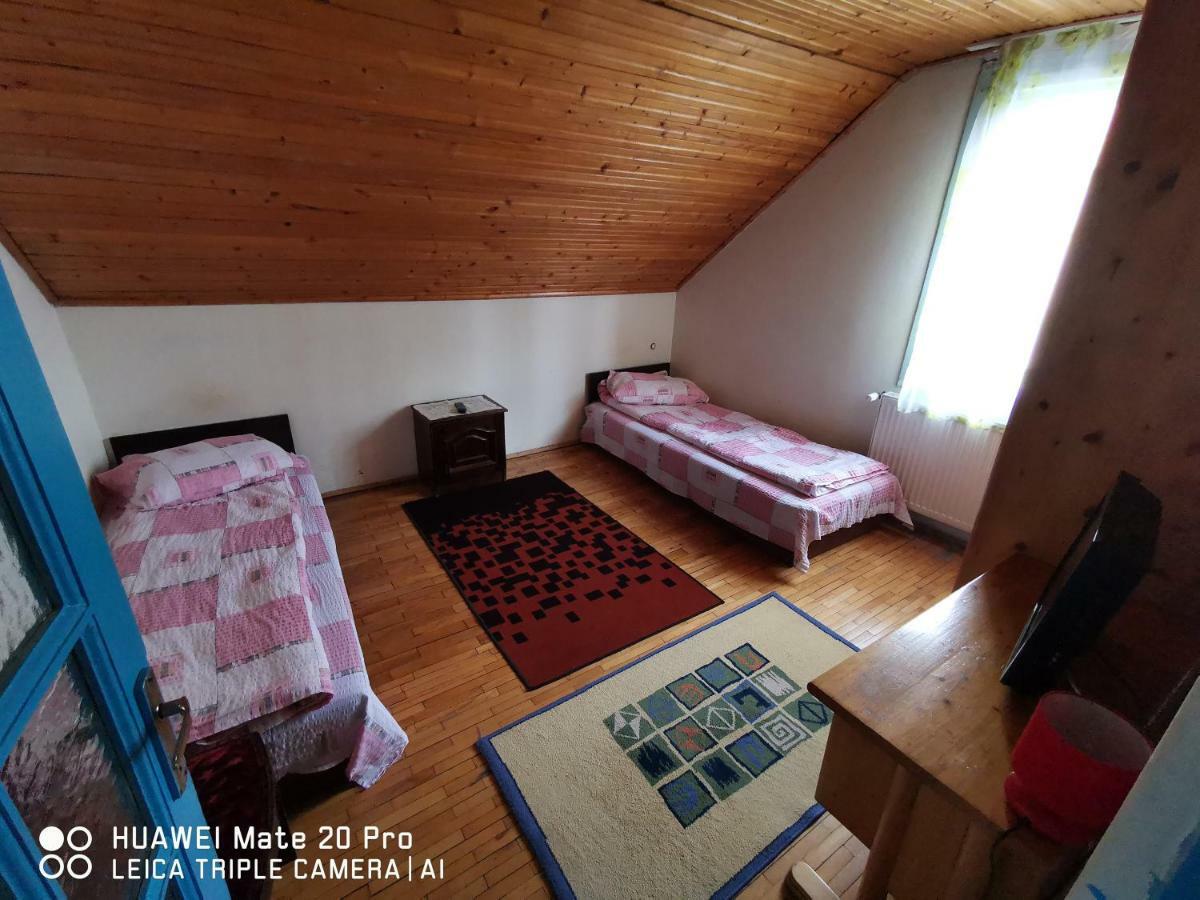 Enjoy Hostel Cluj-Napoca Exterior photo
